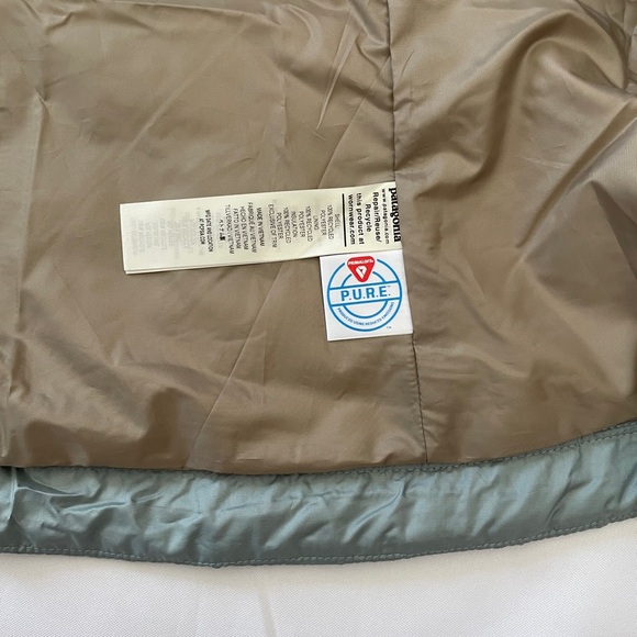 NWT Patagonia Nano Puff Vest Women's Size M Thermal Blue 2024 - Picture 9 of 16